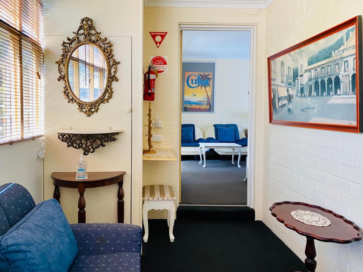The Mews Motel Launceston Esterno foto