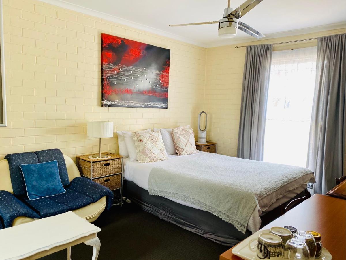 The Mews Motel Launceston Esterno foto