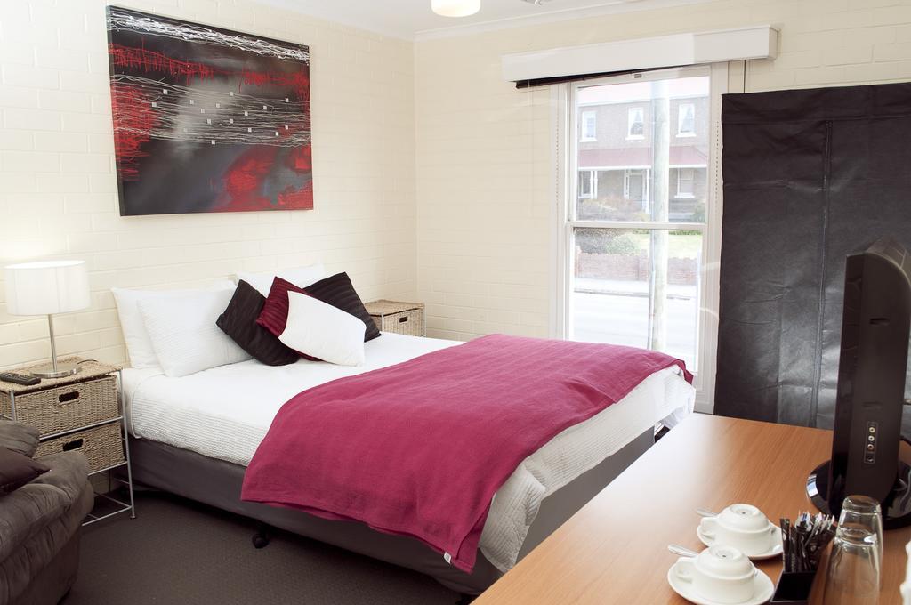 The Mews Motel Launceston Esterno foto